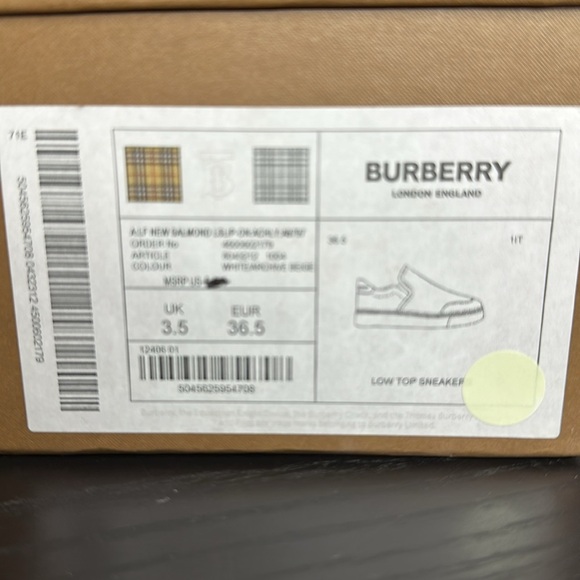 EUC Burberry women’s Salmond slip on- size 36.5 (6 1/2) - Picture 6 of 6